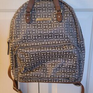 Tommy Hilfiger Logo tan backpack